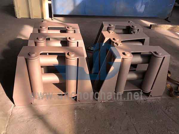 CB 3062-2011 Čtyřválcová Fairlead Typ B