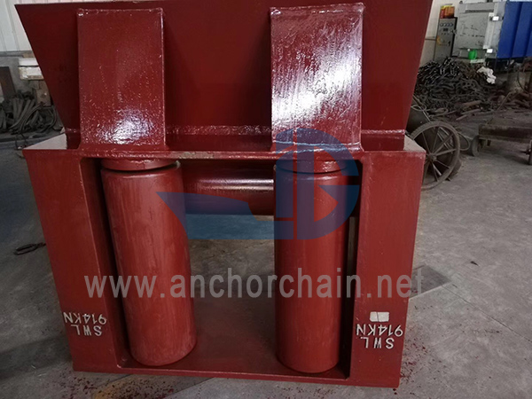 JIS F2026 Fairlead s horizontálním válečkem